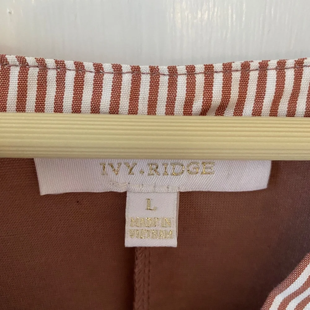 IVY & RIDGE DUSTY ROSE L TOP - Picture 3 of 3